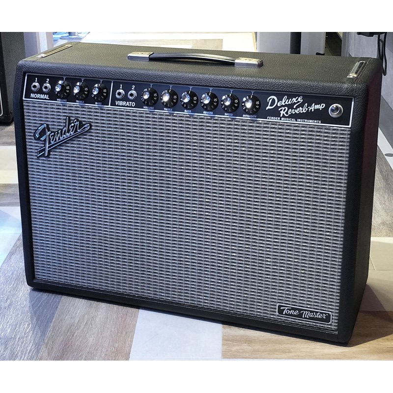 Fender USA Tone Master Deluxe Reverbの画像